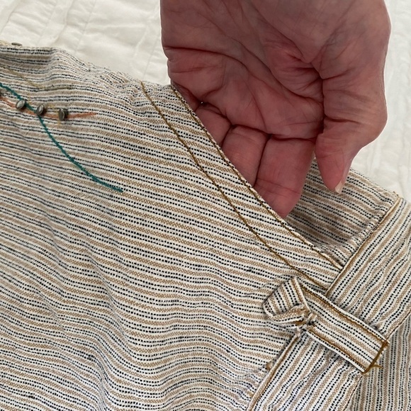 Aziza Pants Cream Ground Embroidered Detailed Design Women’s Size 6 - Picture 4 of 13